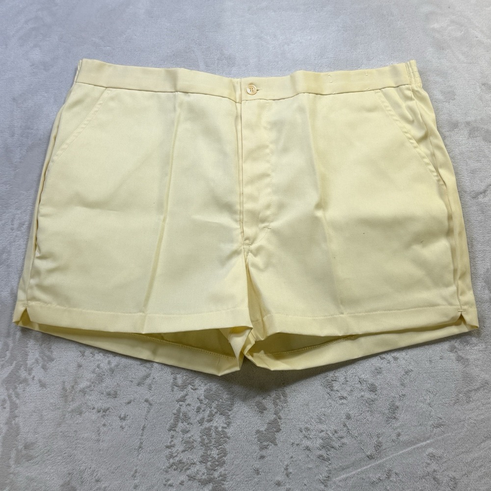 Vintage MacGregor Athletic Shorts 36-38 L Yellow Gym Softball Coach Dad 80s